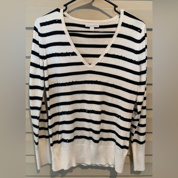 New York & Company Sweaters - New York and Company Black and White Stripped Sequin Soft V-Neck Sweater Used